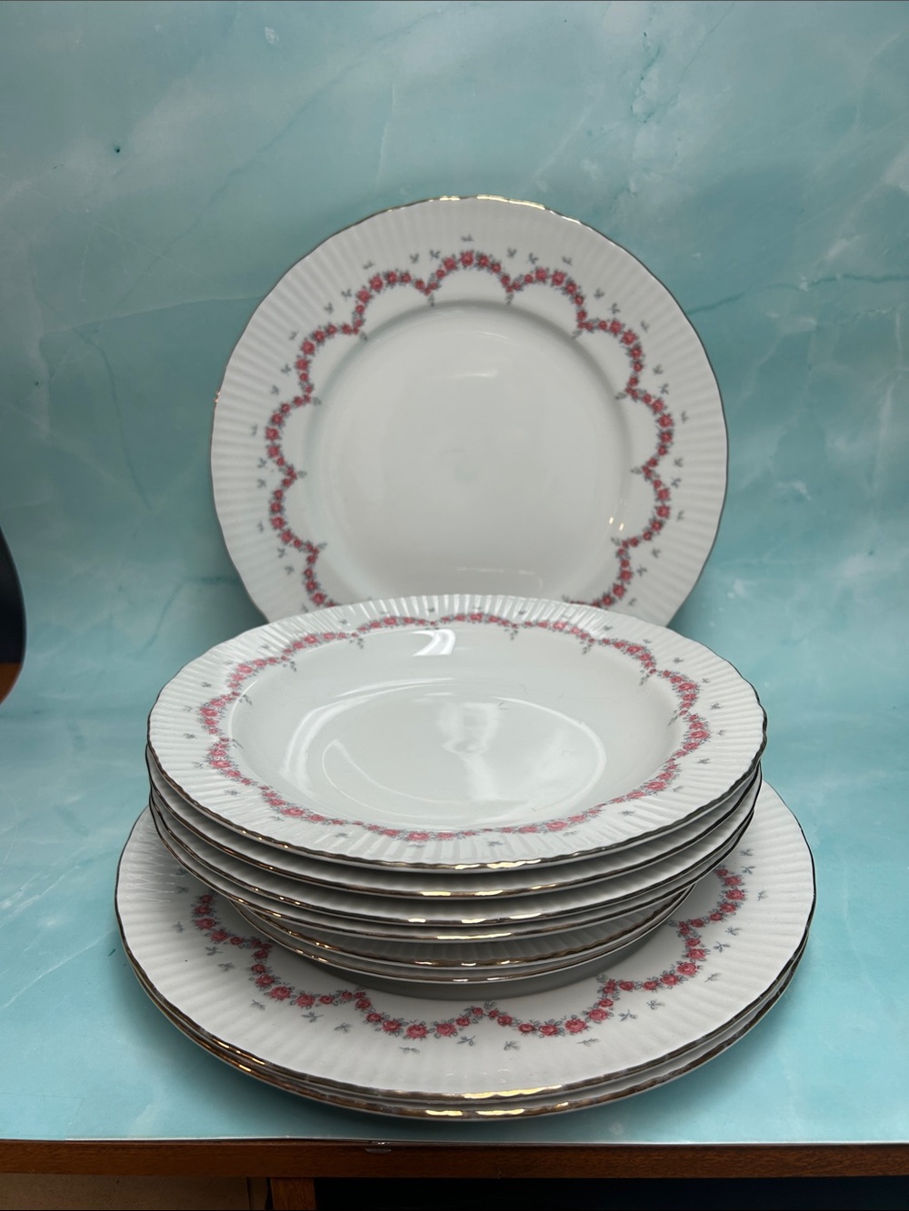 JLMENAU Graf von Henneberg Dinnerware incomplet Set of 9 pcs